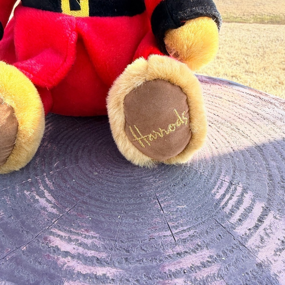 Harrods Teddy Bear London Palace Royal Guard Knightsbridge Plush Toy 13 Inch - Picture 2 of 7
